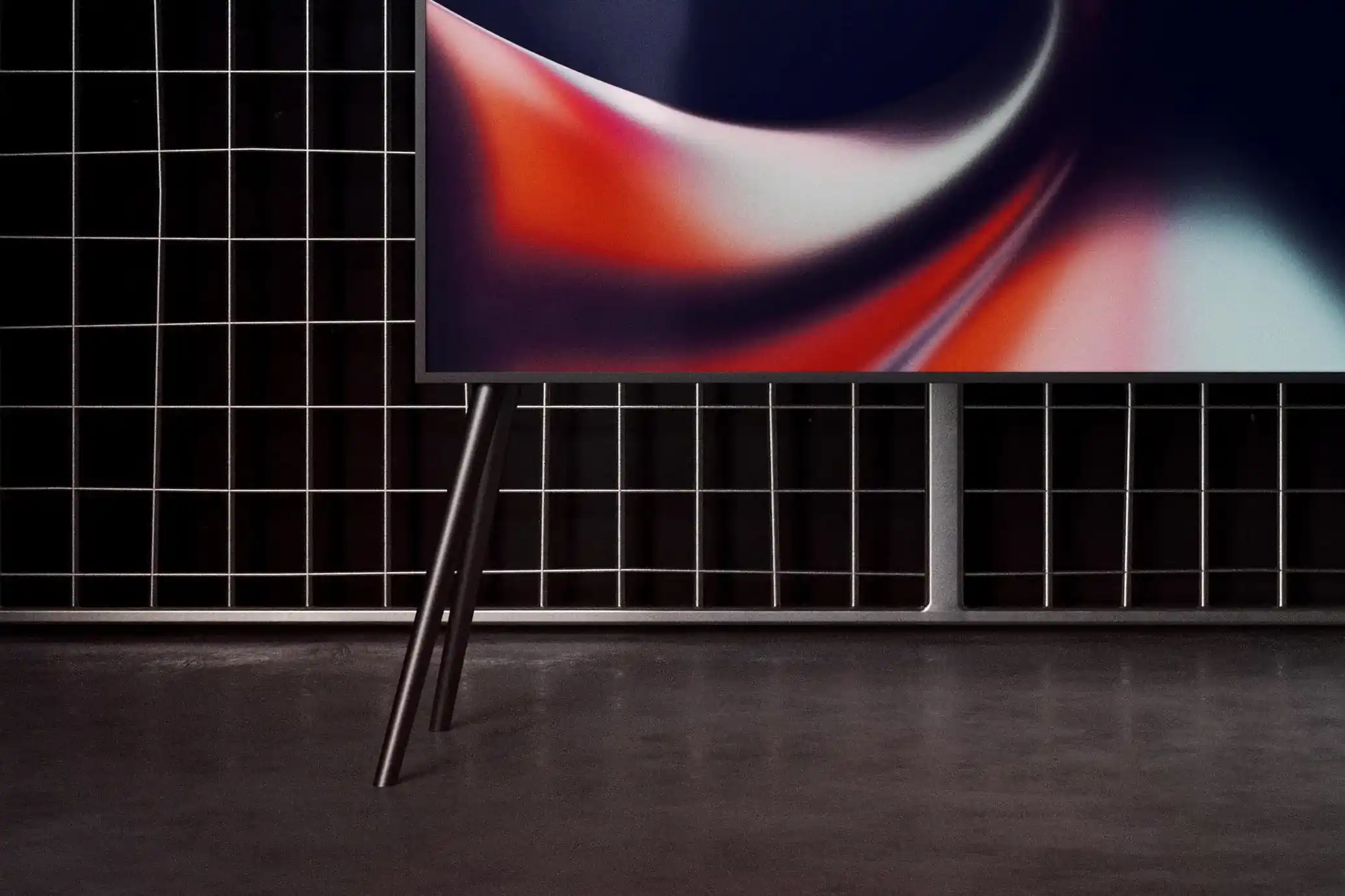 Free-Industrial-TV-Screen-Mockup.webp